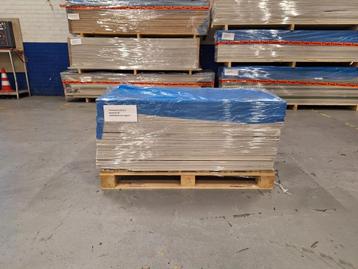 Schadepartij 28213: Gipsplaten RK 1200x600x9,5mm (ca. 36m²) beschikbaar voor biedingen