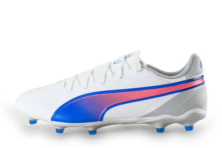 Puma Voetbalschoenen in maat 44 Wit, Kleding | Heren, Schoenen, Wit, Zo goed als nieuw, Verzenden