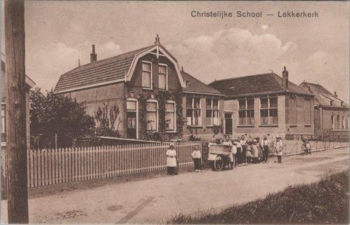 LEKKERKERK - Christelijke School, Verzamelen, Ansichtkaarten | Nederland, Verzenden
