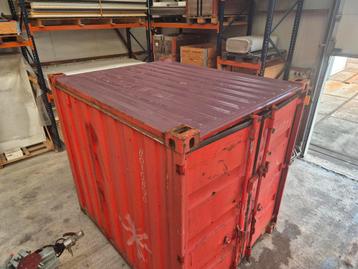 Container 8ft. rood HS-1327 beschikbaar voor biedingen