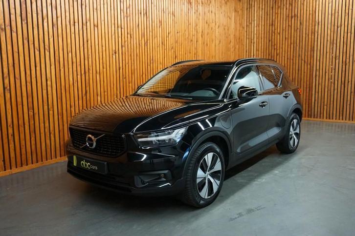 VOLVO XC40 1.5 T5 RECHARGE R-DESIGN EXPRESSION NR. 055, Auto's, Volvo, Dealer onderhouden, Onderhoudsboekje, Automaat, SUV of Terreinwagen