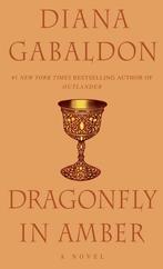 Dragonfly in Amber 9780440215622 Diana Gabaldon, Boeken, Overige Boeken, Gelezen, Diana Gabaldon, Davina Porter, Verzenden