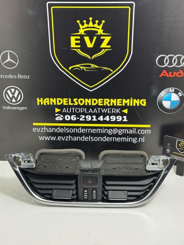 Ford Fiesta Luchtrooster Dashboard bj.2017 art.H1BB19K617ACW, Auto-onderdelen, Dashboard en Schakelaars, Gebruikt, Ford