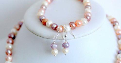 Halsketting + armband + oorbellen, zoetwaterparels, geen, Verzamelen, Mineralen en Fossielen