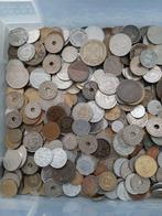 Wereld. Lot denviron 2,7 kg de monnaies du monde (Zonder