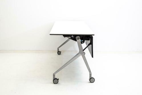 Okamura NT verrijdbare klaptafel 180x60 cm met schaamschot, Zakelijke goederen, Kantoor en Winkelinrichting | Kantoormeubilair en Inrichting