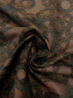 Prestigieus textiel met golvende patronen op een