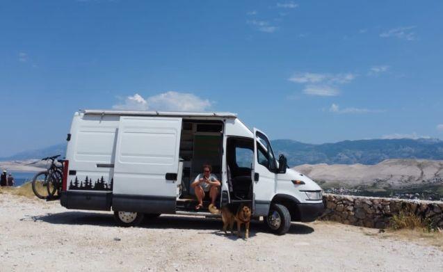 2 pers. Iveco camper huren in Ridderkerk? Vanaf € 63 p.d. -, Caravans en Kamperen, Verhuur