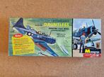 Monogram PA54 Douglas SBD Dauntless 1:48 (1959), Hobby en Vrije tijd, Modelbouw | Vliegtuigen en Helikopters, Verzenden, Nieuw