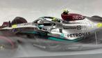 Sparkmodel 1:18 - Modelauto - Mercedes-AMG Petronas W13, Hobby en Vrije tijd, Modelauto's | 1:5 tot 1:12, Nieuw