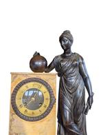 Klok - - Sienna Marble - 1800-1850