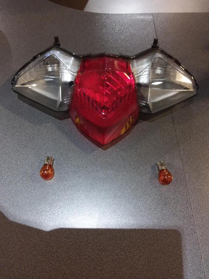 Honda VFR 1200 achterlicht unit 2012 - 2014, Motoren, Onderdelen | Honda, Gebruikt, Ophalen of Verzenden