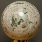 Groene toermalijn Fijne grote groene toermalijn bol -, Verzamelen, Mineralen en Fossielen