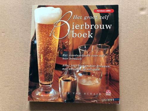 Het Groot Zelf Bierbrouw Boek - Herziene Editie - nieuwstaat, Boeken, Kookboeken, Overige typen, Zo goed als nieuw, Nederland en België
