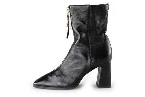 Lola Cruz Enkellaarzen in maat 38 Zwart | 10% extra korting, Kleding | Dames, Schoenen, Zwart, Zo goed als nieuw, Lage of Enkellaarzen