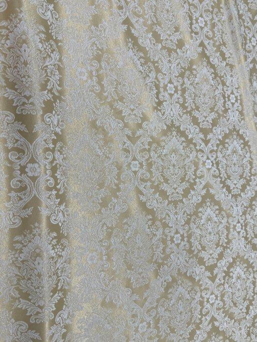 Luxe damast met brokaat uit Damaskus voor tapijtwerk -, Antiek en Kunst, Antiek | Kleden en Textiel