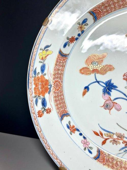 GROTE en grote Chinese vergulde Imari-ladeau met diameter, Antiek en Kunst, Antiek | Overige Antiek