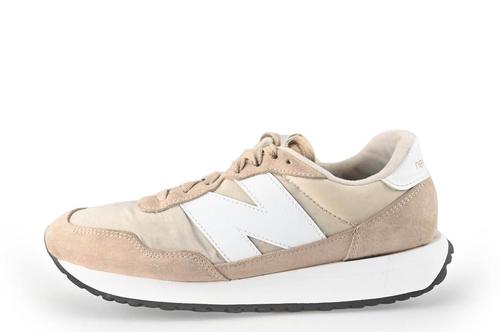 New Balance Sneakers in maat 38½ Beige | 10% extra korting, Kleding | Dames, Schoenen, Beige, Zo goed als nieuw, Sneakers of Gympen