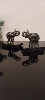 Signé gallot - Boekensteunen (2) - Marmer, fonte d art -