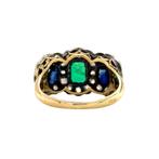 Gouden ring met smaragd, saffier en diamant 18 krt, Nieuw, Ophalen of Verzenden