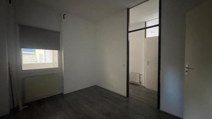 Appartement te huur in Kerkrade - 37 m² - 2 kamer(s) - 2, Huizen en Kamers, Huizen te huur, Limburg, Appartement