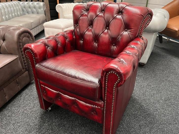 Chesterfield Fauteuil eetkamer kantoor lounge Oxblood, Leer, Huis en Inrichting, Fauteuils, Zo goed als nieuw, Leer, Ophalen
