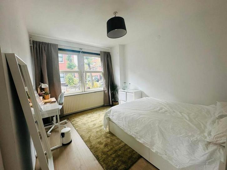 Eigen Kamer aan Aurikelstraat, Amsterdam, Huizen en Kamers, Kamers te huur, 50 m² of meer, Amsterdam