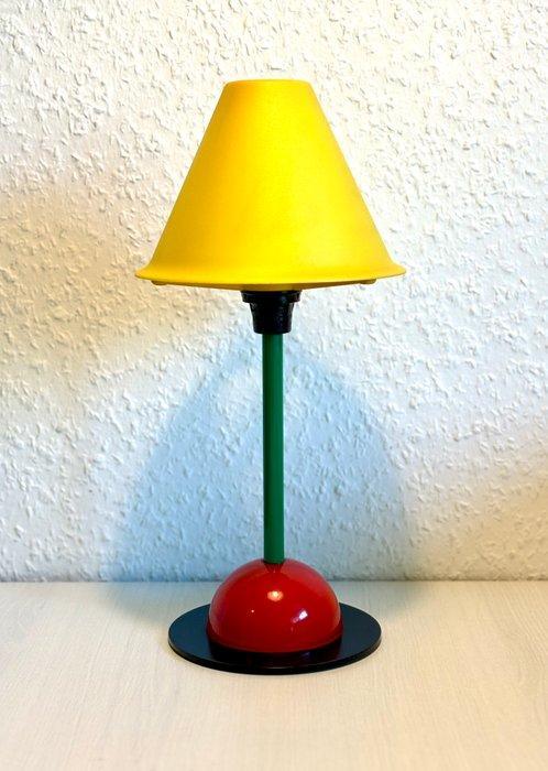 IKEA - Tafellamp - Metaal, kunststof - Memphis Stil, Antiek en Kunst, Curiosa en Brocante