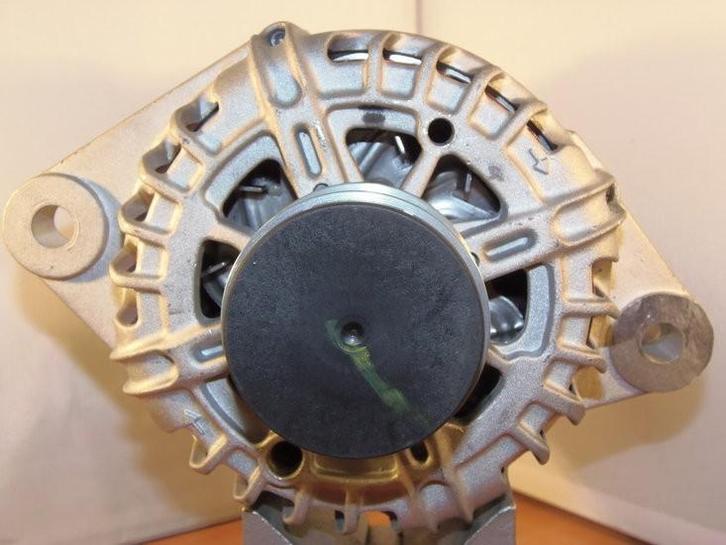 Dynamo 140A Opel nieuw origineel, Auto-onderdelen, Motor en Toebehoren, Verzenden