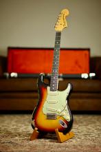 Fender CS Michael Landau 68 Stratocaster | Relic Sunburst, Muziek en Instrumenten, Snaarinstrumenten | Gitaren | Elektrisch, Nieuw