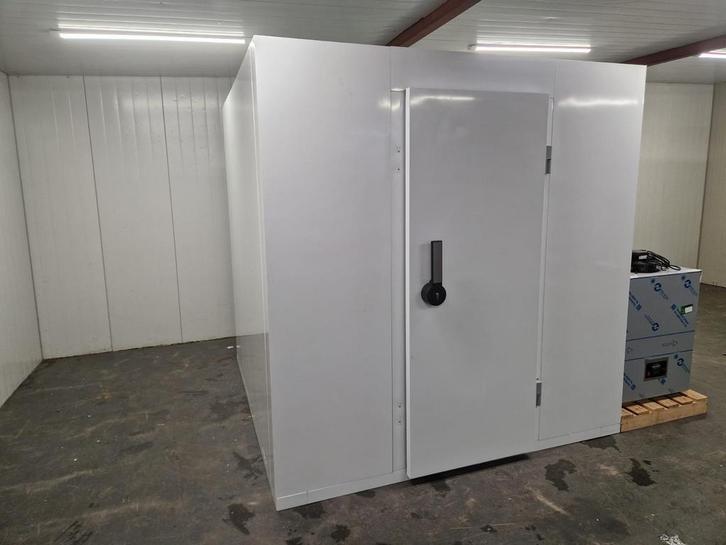 Vriescel 210 x 210 x 220 cm stekker klaar Nieuw, Zakelijke goederen, Horeca | Keukenapparatuur, Koelen en Vriezen