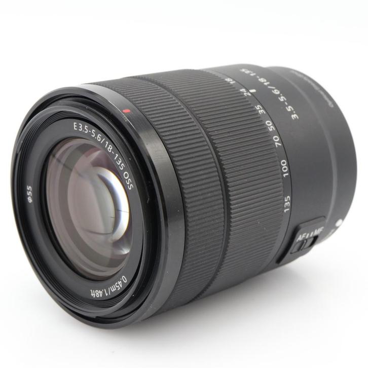 Sony E 18-135mm F/3.5-5.6 OSS | Tweedehands, Audio, Tv en Foto, Fotografie | Lenzen en Objectieven, Gebruikt, Verzenden
