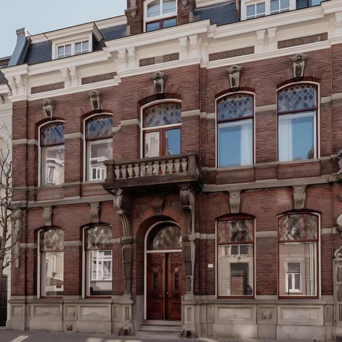 Gemeubileerd appartement met balkon en tijdelijke verhuur, Huizen en Kamers, Huizen te huur, Direct bij eigenaar, Amsterdam, Appartement