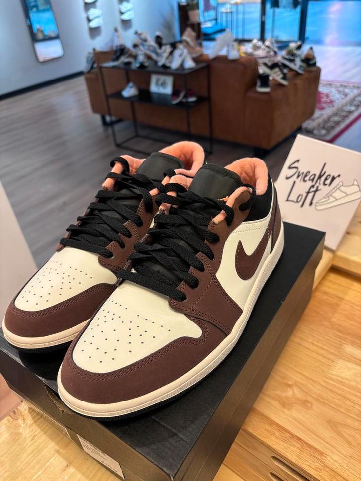 Nike Air Jordan 1 Low Mocha – Maat 44 – €80 – Nieuw – SALE, Kleding | Heren, Schoenen, Sneakers of Gympen, Nieuw, Ophalen of Verzenden