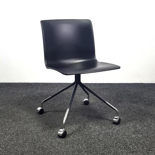 Gispen Nomi Stoel Zwart, Huis en Inrichting, Stoelen, Zwart, Gebruikt, Ophalen of Verzenden