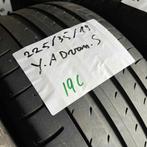 2 x Yokohama 225-35-19 Zomerbanden 5,5mm, Auto-onderdelen, Banden en Velgen, 19 inch, Gebruikt, Ophalen of Verzenden, Band(en)