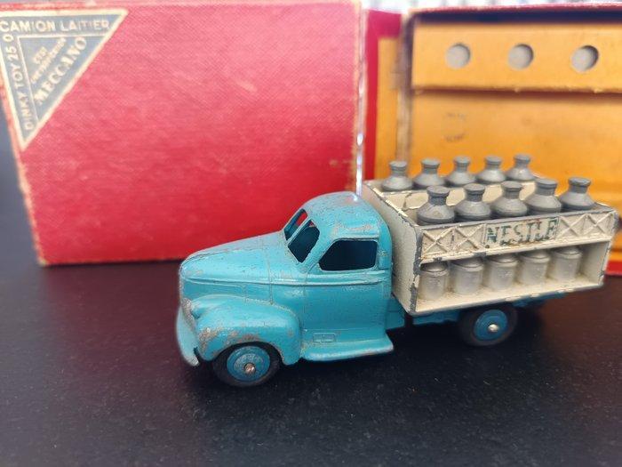Dinky Toys 1:43 - Model vrachtwagen - Camion Laitier Dinky, Hobby en Vrije tijd, Modelauto's | 1:5 tot 1:12