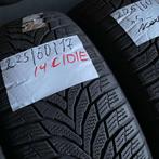 2 x Nexen 225-60-17 Winterbanden 5,5mm, Gebruikt, 17 inch, Band(en), Personenwagen