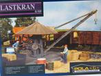 POLA 330939 Lastkran (Baan technische gebouwen, Gebouwen), Hobby en Vrije tijd, Modelbouw | Figuren en Diorama's, Ophalen of Verzenden