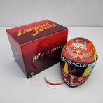 Red Bull Racing - Sergio Perez - 2023 - Helm op schaal 1:2, Nieuw