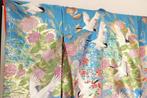 kimono- iro-uchikake-japan - Zijde - Japan - 1900-2000