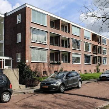 Appartement met balkon, wasmachineaansluiting en p... beschikbaar voor biedingen