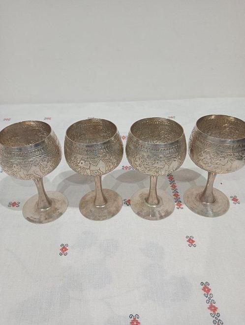 Glas wijn - 692 g - Zilver - India - 20e eeuw, Antiek en Kunst, Kunst | Niet-Westerse kunst