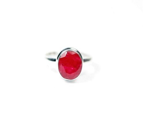 Robijn Ring / nieuw- 4.58 g - (1), Verzamelen, Mineralen en Fossielen
