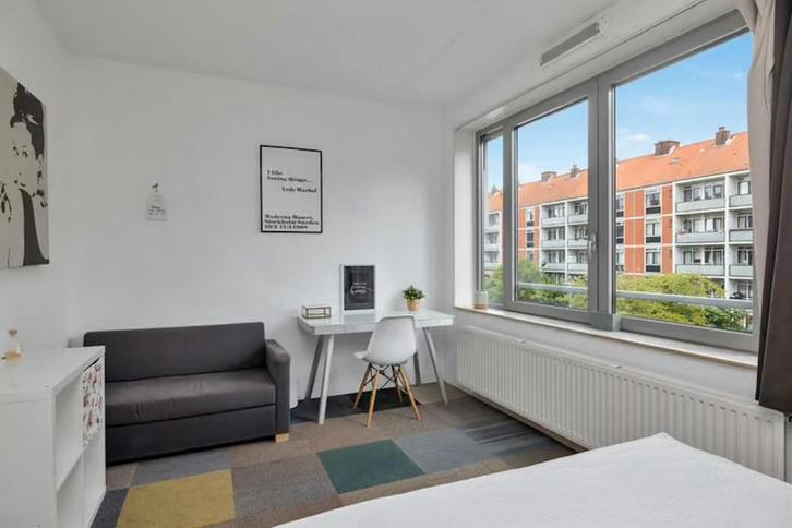 Eigen Kamer aan Willem Nakkenstraat, Amsterdam, Huizen en Kamers, Kamers te huur, 50 m² of meer, Amsterdam