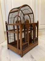 Vogelkooi - Hout - Een vintage vogelkooi, Antiek en Kunst, Curiosa en Brocante
