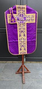 Religieuze en spirituele objecten (2) - Zijde, Borduurwerk,