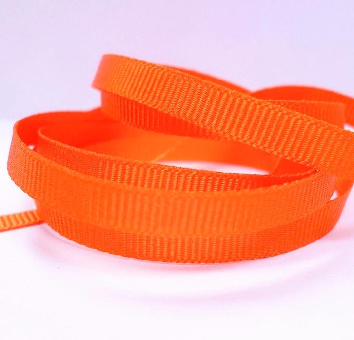 Rol oranje lint van 20 meter lang en 6 mm breed, Hobby en Vrije tijd, Naaien en Fournituren, Lint, Band of Elastiek, Nieuw, Verzenden