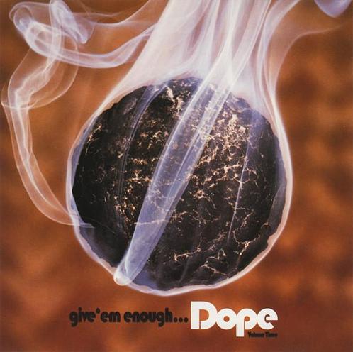 cd - Various - Give em Enough Dope Volume Three, Cd's en Dvd's, Cd's | Overige Cd's, Zo goed als nieuw, Verzenden