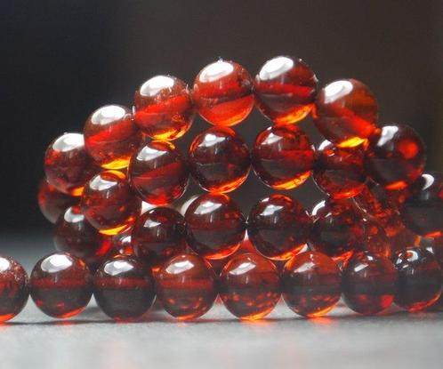 Diepe kersenhouten Baltische amber kralen ketting -, Verzamelen, Mineralen en Fossielen
